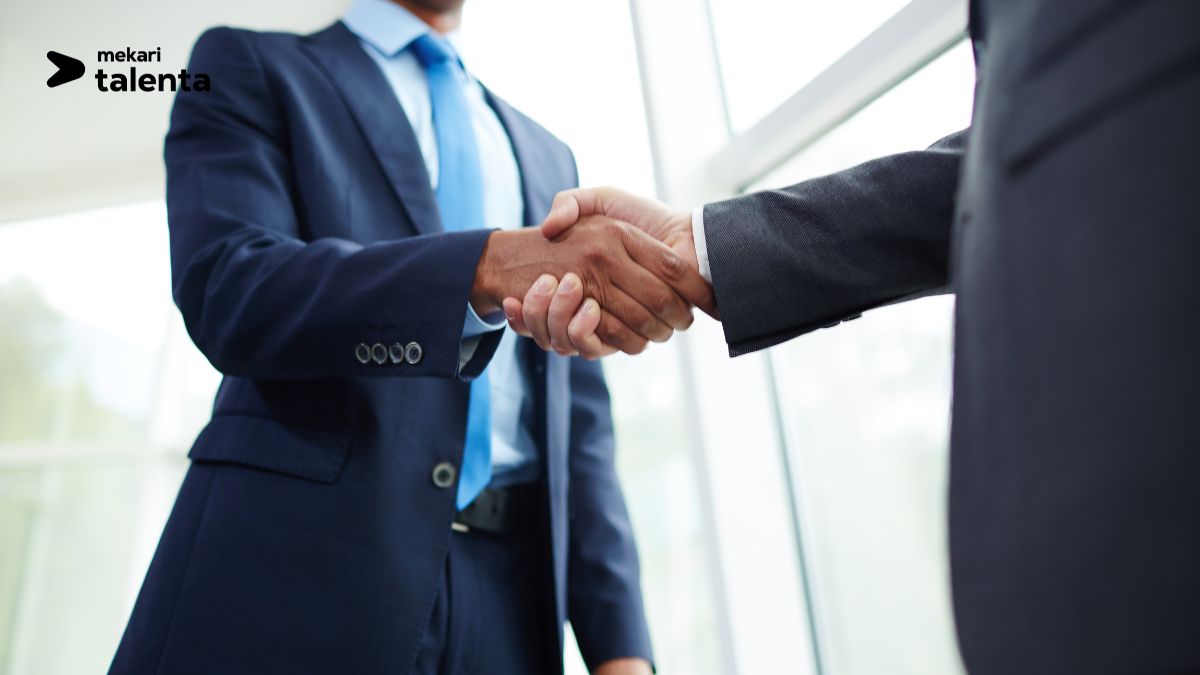 Tips dan Trik Menjaga Hubungan dengan Mantan Atasan