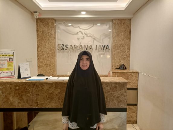 Foto dari Dian Wahyuni, Junior SDM di Sarana Jaya