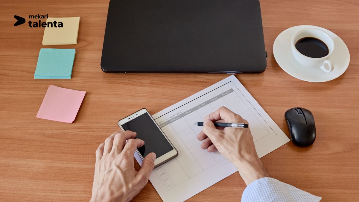 Pilihan Timesheet Online System untuk HR Perusahaan Anda