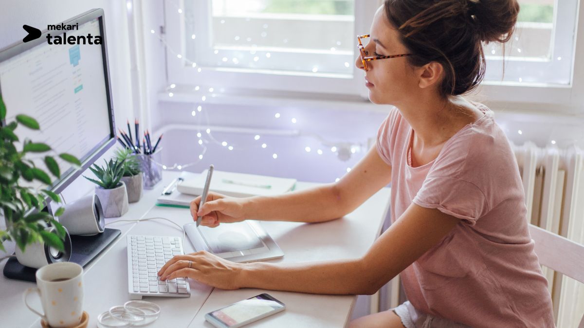 11 Contoh Kerja Freelance yang Cocok untuk Pemula