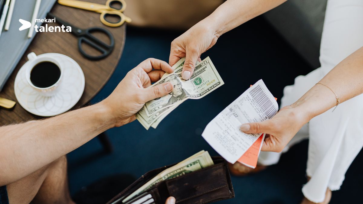 Apa Itu Akses Gaji yang Diperoleh (Earned Wage Access/EWA)?