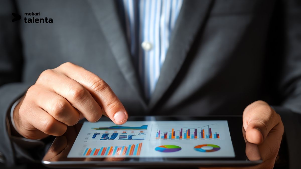 Enterprise Application: Definition, Benefits, Examples and How It Works