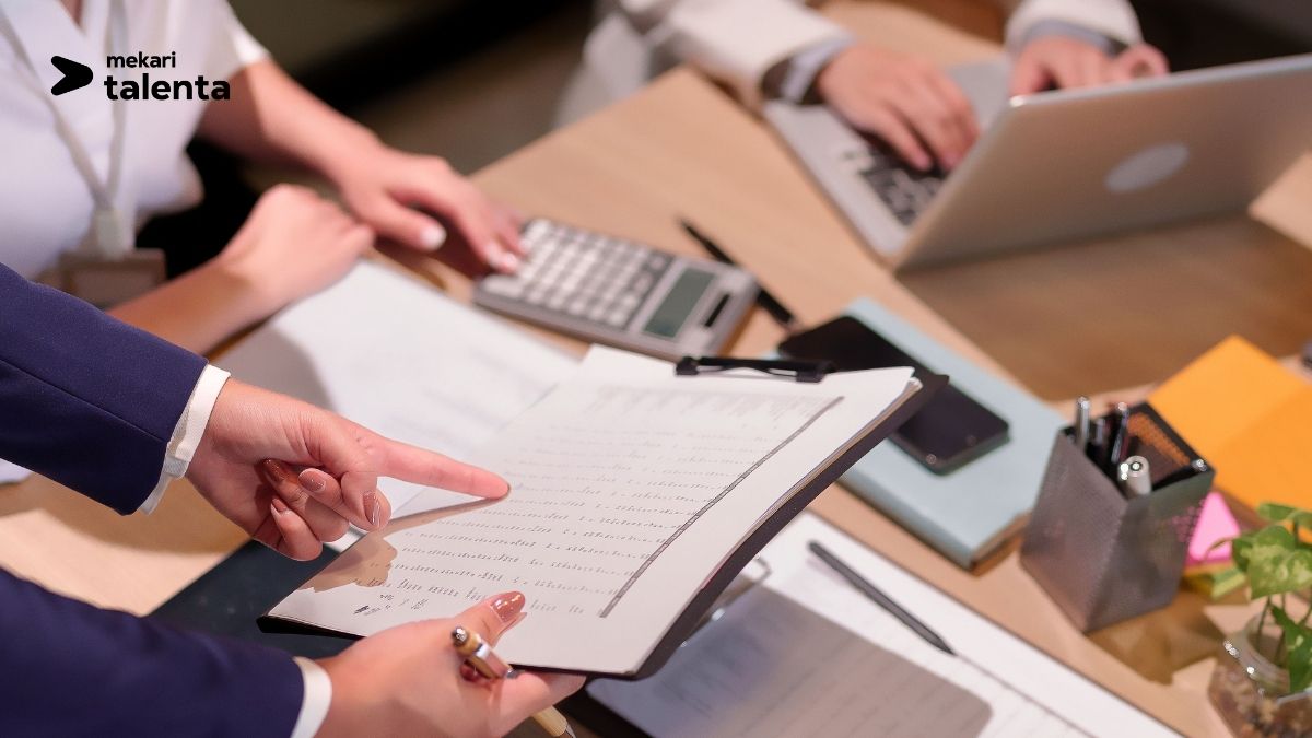 Preventing Compliance Audit Failures with HRIS