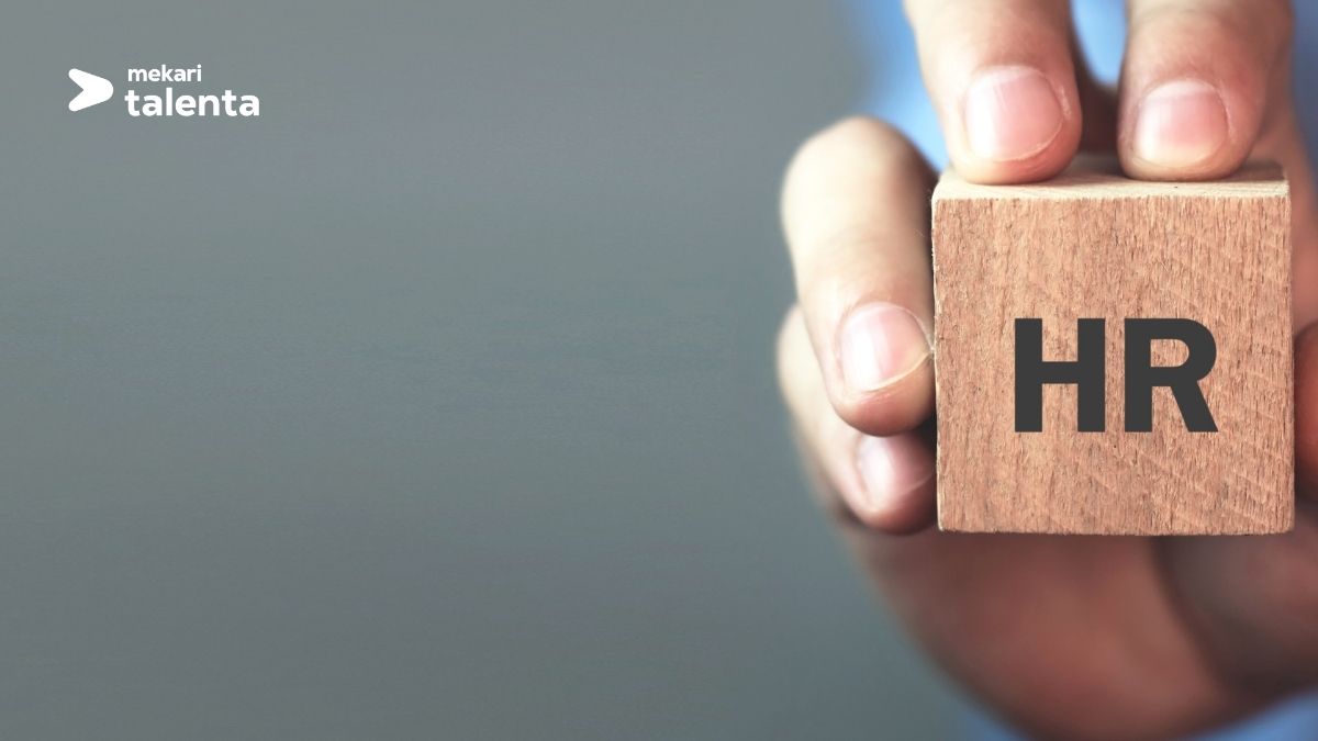 Global vs Local HRIS Systems: How Organizations Should Evaluate HR Technology Platforms